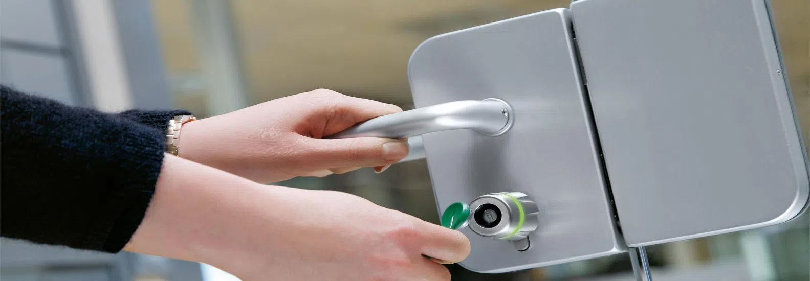 Master Locksmith Store Paterson, NJ 973-891-3139 - push-bars